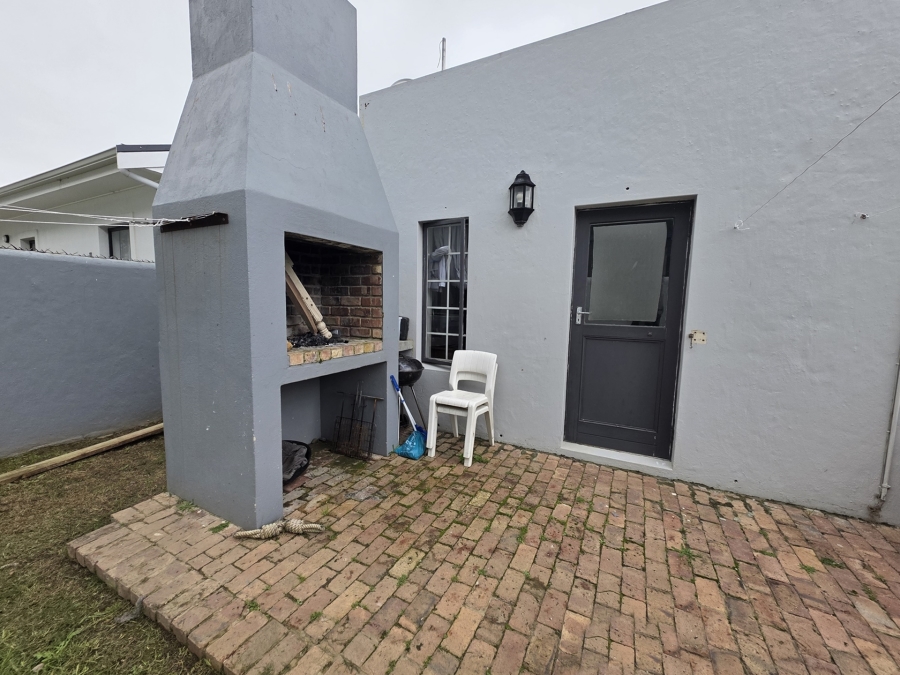 3 Bedroom Property for Sale in Bredasdorp Western Cape